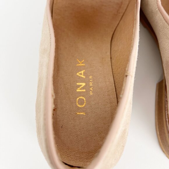 Elegant Beige Suede Loafers for Women - Picture 3 of 7